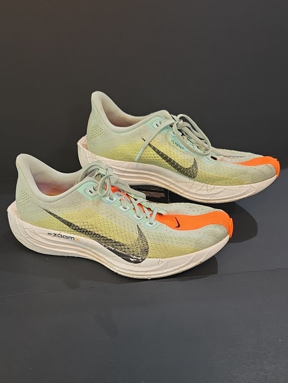 Nike Zoom Pegasus Plus Women's Mint Green Shoes with Orange Toe Size 10.5